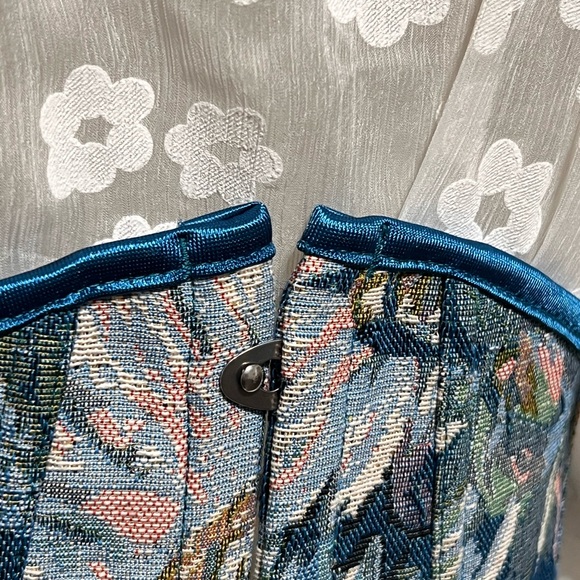 Corset Belt New - Picture 2 of 8